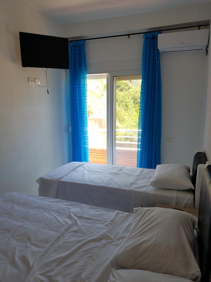 Sunset Hotel Roza Vlore Luaran gambar
